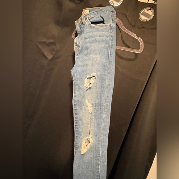 Levi’s girls jeans - Picture 2 of 6
